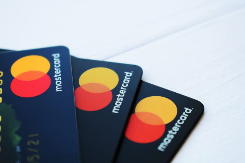 Mastercard is Using a Bank-Issued Stablecoin to Settle Card ...